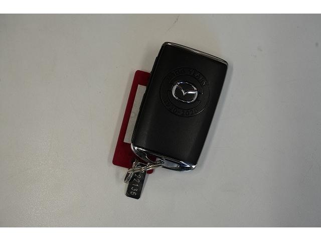 ＭＡＺＤＡ３セダン ＸＤ　１００周年特別記念車　１００周年特別記念車　ブレーキサポート　レーンアシスト　ヘッドアップディスプレイ　クリアランスソナー　ブラインドスポット　純正ナビ　全方位カメラ　フルセグ　Ｂｌｕｅｔｏｏｔｈ　ＢＯＳＥサウンド（52枚目）