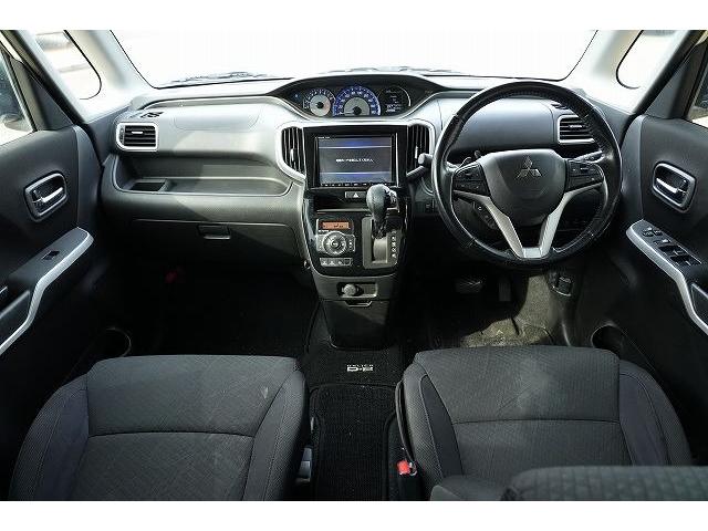 デリカＤ：２ カスタムハイブリッドＭＶ　全方位カメラパッケージ　両側パワースライドドア　純正ナビ　フルセグ　Ｂｌｕｅｔｏｏｔｈ　全方位カメラ　衝突軽減ブレーキ　レーンアシスト　レーダークルーズコントロール　ビルトインＥＴＣ　シートヒーター（2枚目）