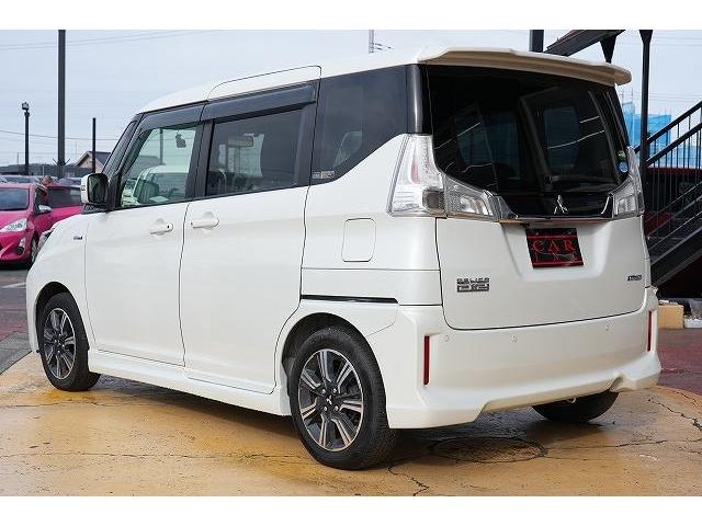デリカＤ：２ カスタムハイブリッドＭＶ　全方位カメラパッケージ　両側パワースライドドア　純正ナビ　フルセグ　Ｂｌｕｅｔｏｏｔｈ　全方位カメラ　衝突軽減ブレーキ　レーンアシスト　レーダークルーズコントロール　ビルトインＥＴＣ　シートヒーター（18枚目）