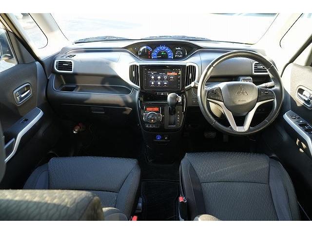 デリカＤ：２ カスタムハイブリッドＳＶ　ナビパッケージ　純正メモリーナビ　衝突軽減ブレーキ　レーンアシスト　全方位カメラ　フルセグ　Ｂｌｕｅｔｏｏｔｈ　両側パワースライドドア　オートクルーズコントロール　ビルトインＥＴＣ　ＬＥＤヘッドライト（2枚目）