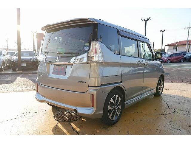 デリカＤ：２ カスタムハイブリッドＳＶ　ナビパッケージ　純正メモリーナビ　衝突軽減ブレーキ　レーンアシスト　全方位カメラ　フルセグ　Ｂｌｕｅｔｏｏｔｈ　両側パワースライドドア　オートクルーズコントロール　ビルトインＥＴＣ　ＬＥＤヘッドライト（21枚目）