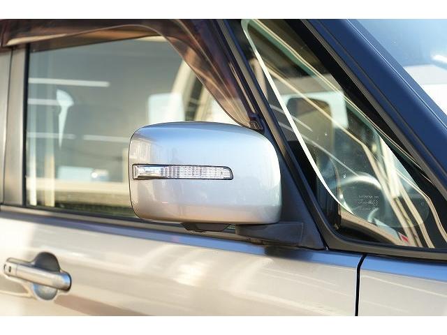 デリカＤ：２ カスタムハイブリッドＳＶ　ナビパッケージ　純正メモリーナビ　衝突軽減ブレーキ　レーンアシスト　全方位カメラ　フルセグ　Ｂｌｕｅｔｏｏｔｈ　両側パワースライドドア　オートクルーズコントロール　ビルトインＥＴＣ　ＬＥＤヘッドライト（28枚目）