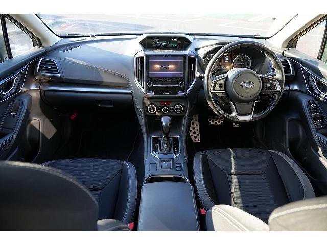 インプレッサスポーツ ２．０ｉ－Ｓアイサイト　４ＷＤ　衝突軽減ブレーキ　レーンアシスト　ブラインドスポット　レーダークルーズ　ＬＥＤオートライト　純正ナビ　Ｂｌｕｅｔｏｏｔｈ　バックカメラ　フルセグ　ビルトインＥＴＣ　パワーシート（3枚目）