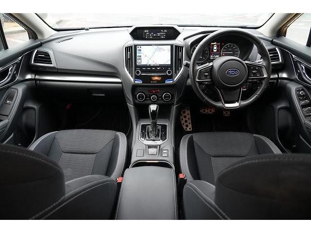 インプレッサスポーツ ２．０ｉ－Ｓアイサイト　４ＷＤ　衝突被害軽減ブレーキ　レーンアシスト　ブラインドスポット　純正ナビ　フルセグＴＶ　Ｂｌｕｅｔｏｏｔｈオーディオ　パドルシフト　バックカメラ　ＬＥＤヘッドライト　アクティブクルーズコントロール（4枚目）