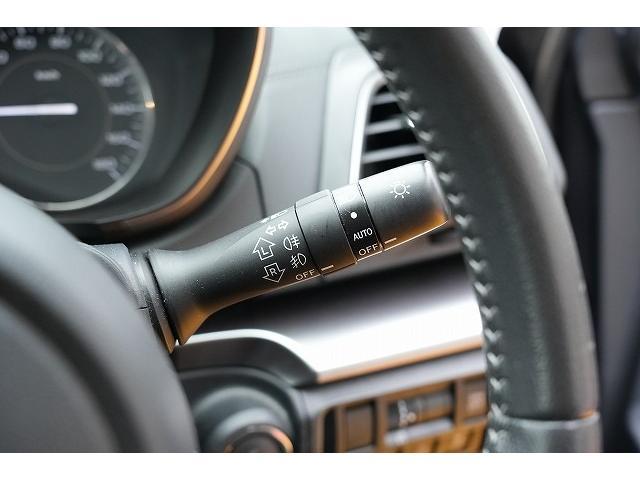 インプレッサスポーツ ２．０ｉ－Ｓアイサイト　４ＷＤ　衝突被害軽減ブレーキ　レーンアシスト　ブラインドスポット　純正ナビ　フルセグＴＶ　Ｂｌｕｅｔｏｏｔｈオーディオ　パドルシフト　バックカメラ　ＬＥＤヘッドライト　アクティブクルーズコントロール（8枚目）