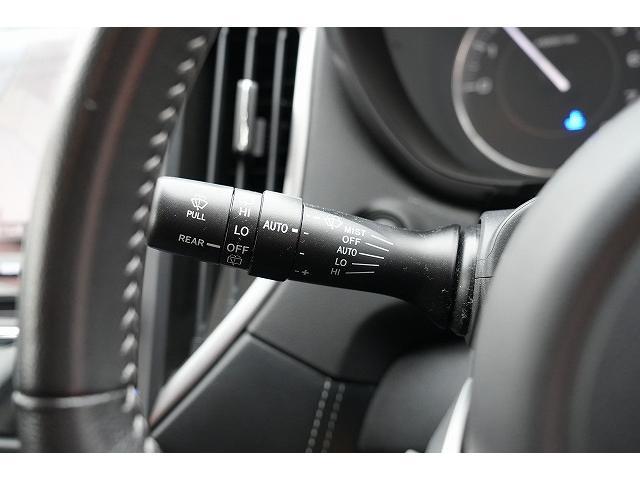 インプレッサスポーツ ２．０ｉ－Ｓアイサイト　４ＷＤ　衝突被害軽減ブレーキ　レーンアシスト　ブラインドスポット　純正ナビ　フルセグＴＶ　Ｂｌｕｅｔｏｏｔｈオーディオ　パドルシフト　バックカメラ　ＬＥＤヘッドライト　アクティブクルーズコントロール（9枚目）