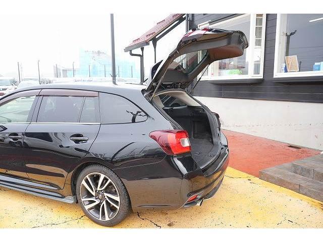 レヴォーグ ２．０ＧＴ－Ｓアイサイト　ＳＴＩスポイラー　社外ナビ　ビルトインＥＴＣ　バックカメラ　サイドカメラ　衝突軽減ブレーキ　レーンアシスト　アダプティブクルーズコントロール　ブラインドスポットモニター　パドルシフト（41枚目）