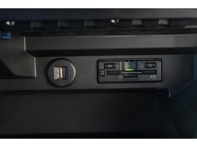 ソリオバンディット ハイブリッドＭＶ　両側パワースライドドア　全方位カメラ　衝突軽減ブレーキ　レーンアシスト　ヘッドアップディスプレイ　純正大型ナビ　Ｂｌｕｅｔｏｏｔｈ　フルセグ　アダプティブクルーズコントロール　ＥＴＣ　ＬＥＤライト（10枚目）