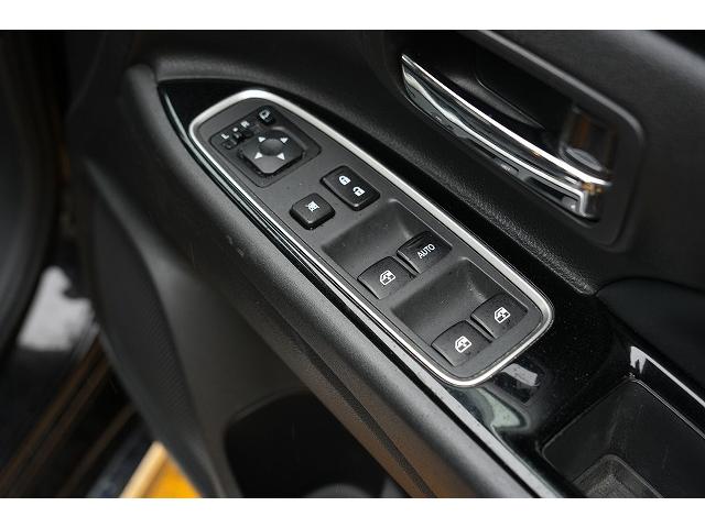 アウトランダーＰＨＥＶ Ｇプレミアムパッケージ　ワンオーナー　４ＷＤ　純正ナビ　ロックフォードサウンド　衝突軽減ブレーキ　レーンアシスト　Ｂｌｕｅｔｏｏｔｈ　全方位カメラ　レーダークルコン　パワーバックドア　ＬＥＤヘッドランプ　本革シート（32枚目）