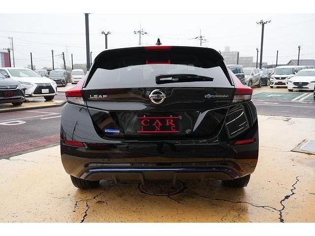 リーフ Ｘ　Ｖセレクション　プロパイロット　デジタルインナーミラー　メーカーナビ　アラウンドビューモニター　フルセグ　Ｂｌｕｅｔｏｏｔｈ　クリアランスソナー　ブラインドスポットモニター　ステアリングヒーター　シートヒーター（22枚目）