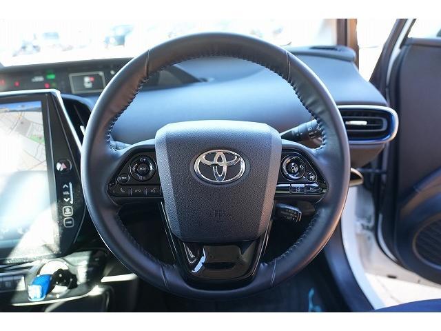 プリウス Ａツーリングセレクション　モデリスタフルエアロ　メーカー大型ナビ　全方位カメラ　トヨタセーフティーセンス　クリアランスソナー　ヘッドアップディスプレイ　ブラインドスポットモニター　モデリスタホイール　パワーシート　シートヒータ（4枚目）