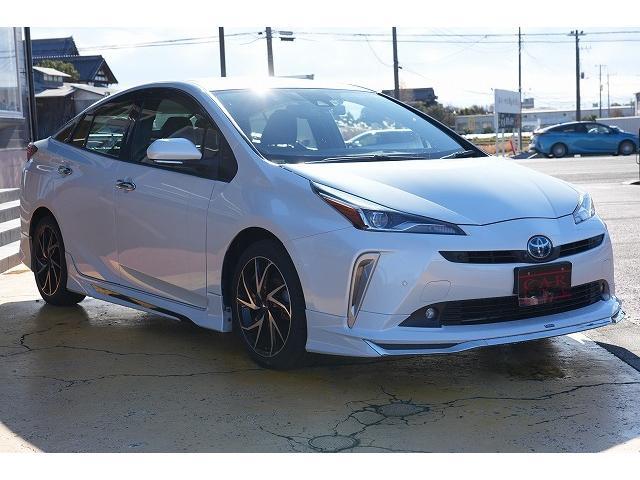 プリウス Ａツーリングセレクション　モデリスタフルエアロ　メーカー大型ナビ　全方位カメラ　トヨタセーフティーセンス　クリアランスソナー　ヘッドアップディスプレイ　ブラインドスポットモニター　モデリスタホイール　パワーシート　シートヒータ（24枚目）