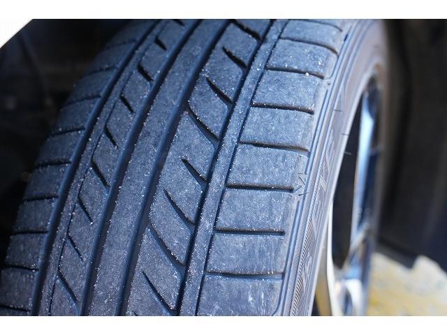 プリウス Ａツーリングセレクション　モデリスタフルエアロ　メーカー大型ナビ　全方位カメラ　トヨタセーフティーセンス　クリアランスソナー　ヘッドアップディスプレイ　ブラインドスポットモニター　モデリスタホイール　パワーシート　シートヒータ（53枚目）