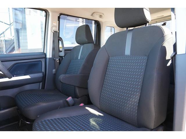 ルーミー カスタムＧ－Ｔ　両側パワースライドドア　純正ナビ　フルセグ　Ｂｌｕｅｔｏｏｔｈ　バックカメラ　衝突軽減ブレーキ　レーンアシスト　レーダークルーズコントロール　クリアランスソナー　ＬＥＤヘッドライト（44枚目）