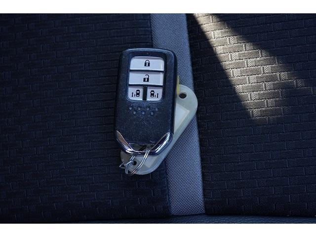 ステップワゴンスパーダ スパーダハイブリッド　Ｇ・ＥＸ　ホンダセンシング　ワンオーナー　純正ナビ　バックカメラ　衝突軽減ブレーキ　レーンアシスト　レーダークルーズコントロール　ハーフレザーシート　シートヒーター　両側パワースライドドア　社外１６インチアルミホイール（34枚目）