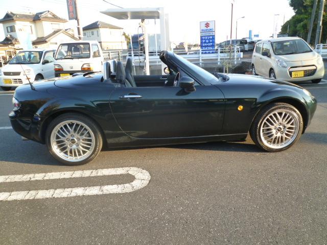 電動ＲＨＴオープン時の爽快なスタイルをご覧ください。