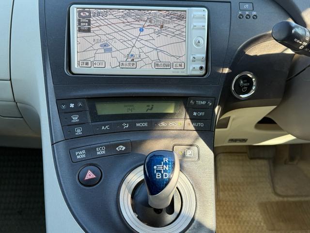 プリウス Ｓ　ＥＴＣアルミ　ＨＤＤ　ナビＴＶ　バックカメラ（26枚目）