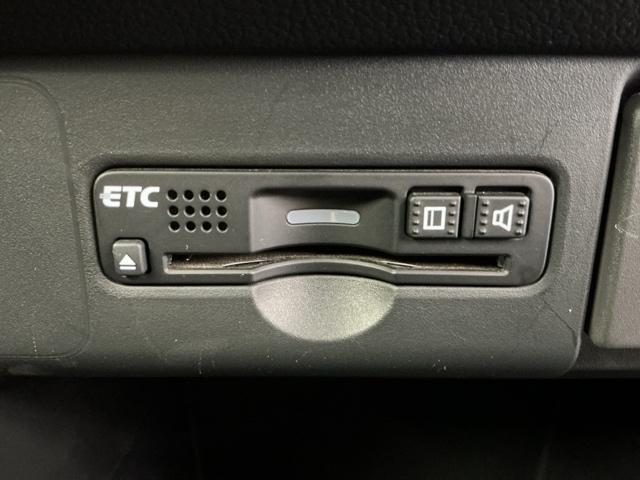 Ｎ－ＢＯＸカスタム Ｇ・Ｌパッケージ　ホンダ認定中古車　社外ドラレコ前　ＨＩＤ　左右パワースライド　サイドエアバック　アイドリングストップ車　クリアランスソナー　１オーナー　ナビ・ＴＶ　スマキ－　地デジＴＶ　パワーウィンドウ　パワステ（9枚目）