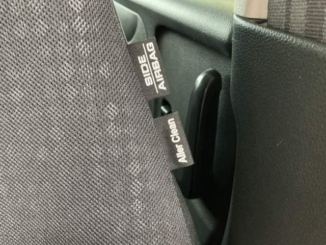 Ｎ－ＢＯＸカスタム Ｇ・Ｌパッケージ　ホンダ認定中古車　社外ドラレコ前　ＨＩＤ　左右パワースライド　サイドエアバック　アイドリングストップ車　クリアランスソナー　１オーナー　ナビ・ＴＶ　スマキ－　地デジＴＶ　パワーウィンドウ　パワステ（13枚目）