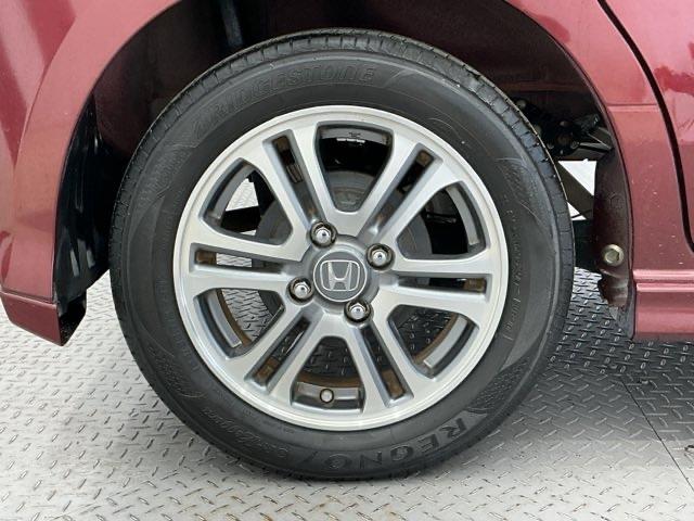 Ｎ－ＢＯＸカスタム Ｇ・Ｌパッケージ　ホンダ認定中古車　社外ドラレコ前　ＨＩＤ　左右パワースライド　サイドエアバック　アイドリングストップ車　クリアランスソナー　１オーナー　ナビ・ＴＶ　スマキ－　地デジＴＶ　パワーウィンドウ　パワステ（23枚目）