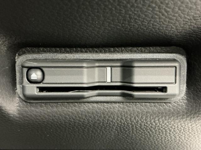 ステップワゴン ｅ：ＨＥＶスパーダプレミアムライン　ホンダ認定中古車　デモカー　純正ドラレコ　マルチカメラ　Ｐテールゲート　Ｗエアコン　両側自動ドア　Ｆセグ　ＵＳＢ接続　クリアランスソナ　クルーズＣ　助手席エアバッグ　スマートＫ　シ－トヒ－タ－　ＡＢＳ（9枚目）