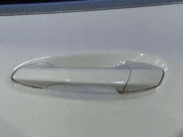 ＧＬＡクラス ＧＬＡ１８０　禁煙　追突防止アシスト　ディストロニック　ＨＩＤ　ドラレコ　電動リヤゲ－ト　ＴＶ　ナビ　Ｒカメラ（39枚目）