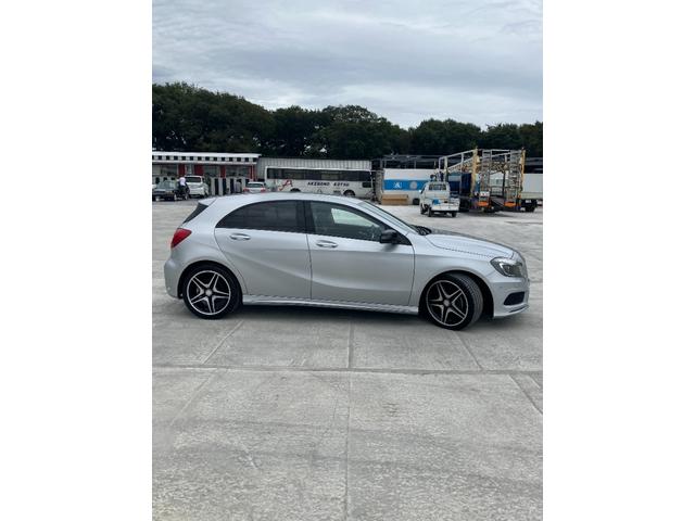 Aクラス A180 スポーツ(4枚目)