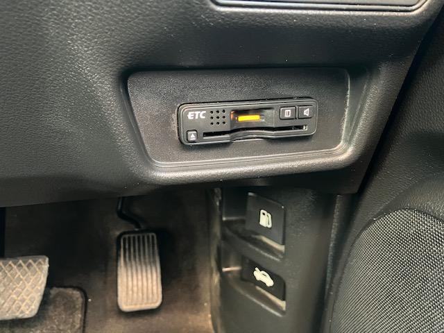 オデッセイ アブソルート(18枚目)