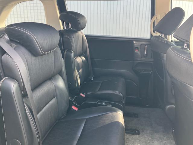 オデッセイ アブソルート(21枚目)