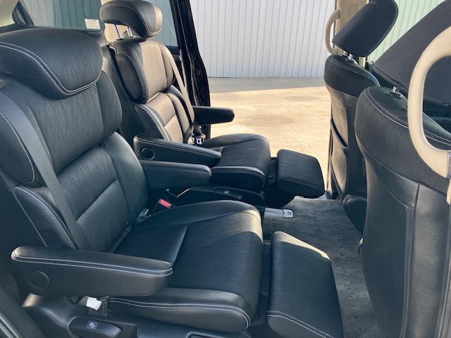 オデッセイ アブソルート(22枚目)