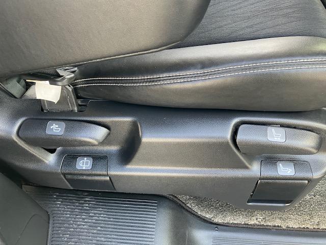 オデッセイ アブソルート(23枚目)