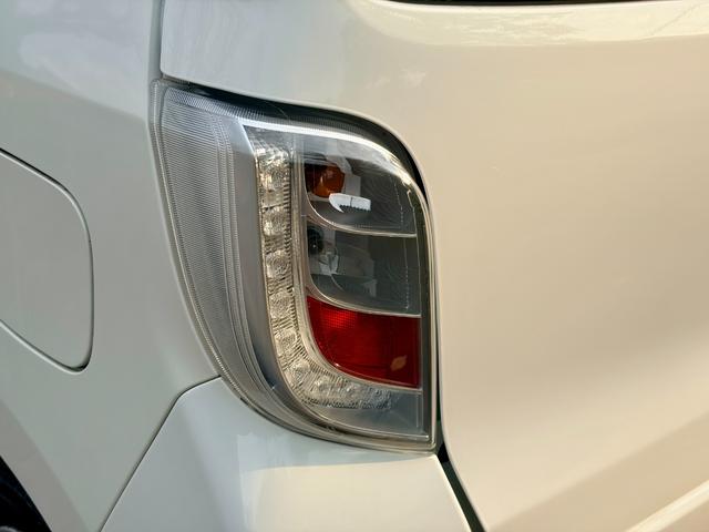 ミライース Ｘ　キーレス　ナビ　ＴＶ　バックカメラ　ドライブレコーダー　パワーウィンドウ　電動格納ミラー　エコアイドル　新品タイヤ（3枚目）