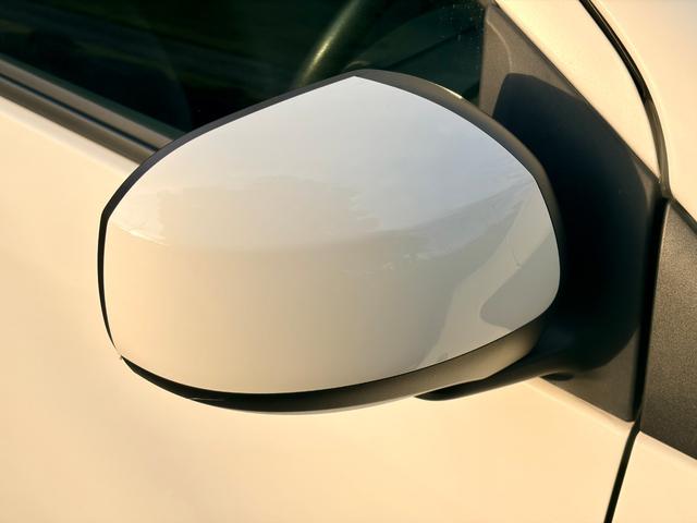 ミライース Ｘ　キーレス　ナビ　ＴＶ　バックカメラ　ドライブレコーダー　パワーウィンドウ　電動格納ミラー　エコアイドル　新品タイヤ（5枚目）