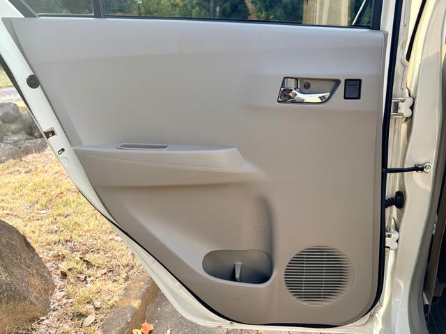 ミライース Ｘ　キーレス　ナビ　ＴＶ　バックカメラ　ドライブレコーダー　パワーウィンドウ　電動格納ミラー　エコアイドル　新品タイヤ（40枚目）