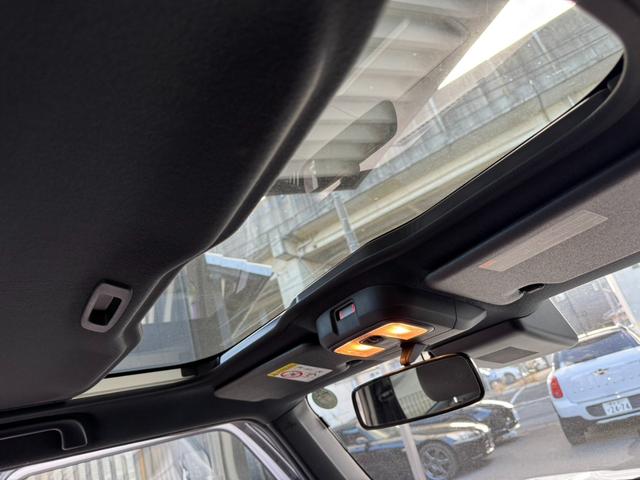 タフト Ｇ　クロムベンチャー　ガラスルーフ　Ｐスタート　シートヒーター　ナビ　ＴＶ　ドラレコ（7枚目）