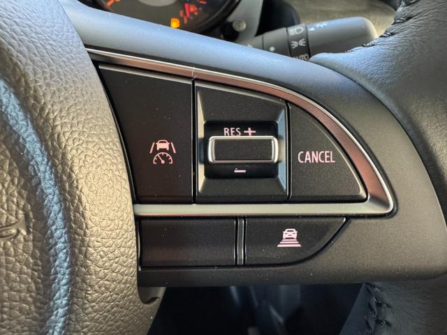 ジムニー XC 届出済未使用車 5型 デュアルセンサーブレーキサポートII アダプティブクルーズコントロール フロントパーキングセンサー 背面タイヤ オーディオレス シートヒーター アイドリングストップ(13枚目)