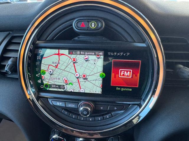 MINI クーパーD クーパーD(4名) 車検2年付き ペッパーPKG ユニオンジャックテールランプ クルーズコントロール 純正ナビ アイドリングストップ ETC レザーシート(10枚目)
