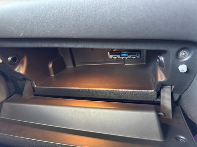 MINI クーパーD クーパーD(4名) 車検2年付き ペッパーPKG ユニオンジャックテールランプ クルーズコントロール 純正ナビ アイドリングストップ ETC レザーシート(15枚目)