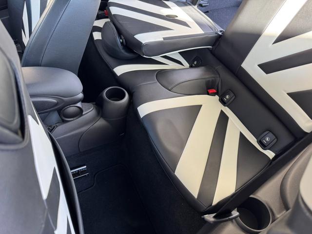 MINI クーパーD クーパーD(4名) 車検2年付き ペッパーPKG ユニオンジャックテールランプ クルーズコントロール 純正ナビ アイドリングストップ ETC レザーシート(21枚目)