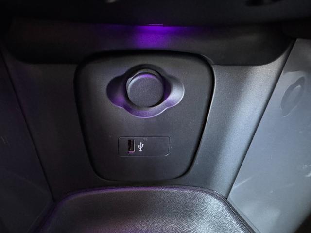 MINI クーパーD クーパーD(4名) 車検2年付き ペッパーPKG ユニオンジャックテールランプ クルーズコントロール 純正ナビ アイドリングストップ ETC レザーシート(30枚目)