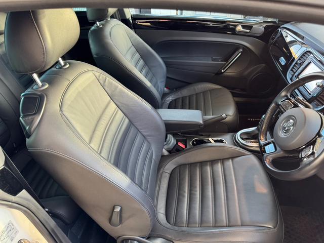 ザ・ビートル Rラインマイスター プッシュスタート ナビ バックカメラ クルーズコントロール BLIS 黒レザー シートヒーター アイドリングストップ パドルシフト ETC(18枚目)