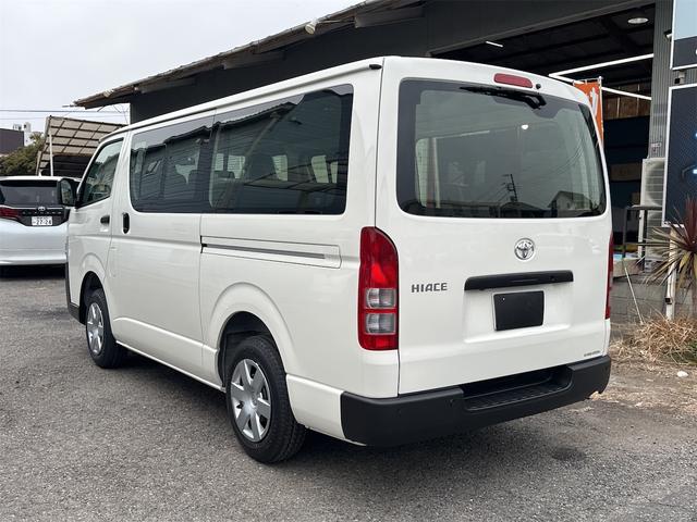 ハイエースバン ロングジャストローDX 2WD ガソリン オートマ 荷台平 ETC クリアランスソナー レーンアシスト 衝突被害軽減システム 両側スライドドア オートマチックハイビーム キーレスエントリー CVT 100V電源 ESC(17枚目)