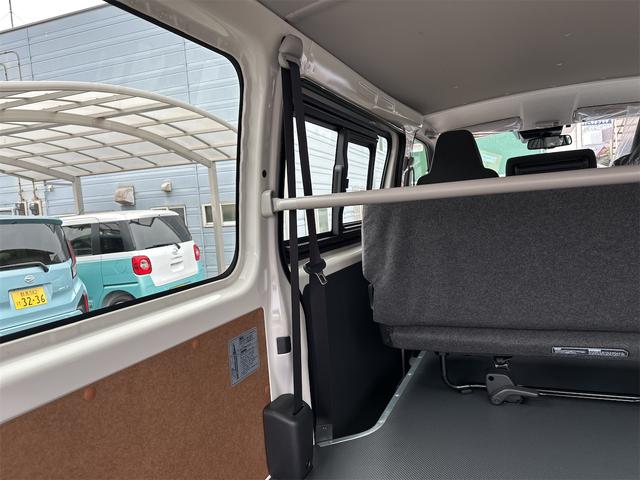 ハイエースバン ロングジャストローDX 2WD ガソリン オートマ 荷台平 ETC クリアランスソナー レーンアシスト 衝突被害軽減システム 両側スライドドア オートマチックハイビーム キーレスエントリー CVT 100V電源 ESC(52枚目)