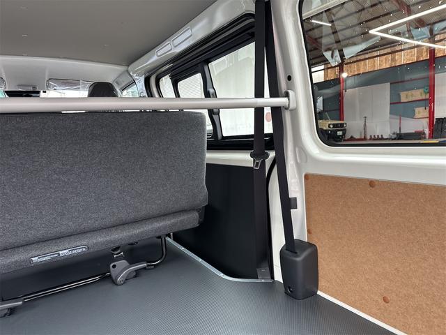 ハイエースバン ロングジャストローDX 2WD ガソリン オートマ 荷台平 ETC クリアランスソナー レーンアシスト 衝突被害軽減システム 両側スライドドア オートマチックハイビーム キーレスエントリー CVT 100V電源 ESC(53枚目)