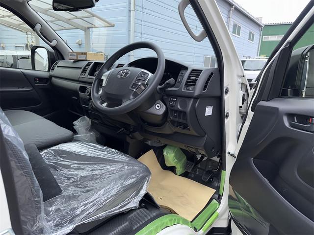 ハイエースバン ロングジャストローDX 2WD ガソリン オートマ 荷台平 ETC クリアランスソナー レーンアシスト 衝突被害軽減システム 両側スライドドア オートマチックハイビーム キーレスエントリー CVT 100V電源 ESC(67枚目)