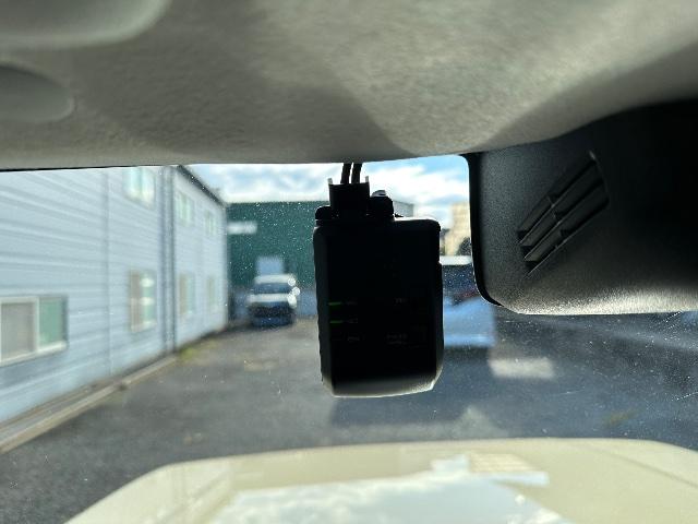 ジムニー ＸＣ　４ＷＤ　ＥＴＣ　安全運転支援システム　純正９インチナビ　純正スターター　スペアタイヤカバー（8枚目）