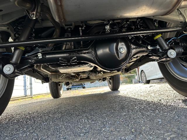 ジムニー ＸＣ　４ＷＤ　ＥＴＣ　安全運転支援システム　純正９インチナビ　純正スターター　スペアタイヤカバー（20枚目）