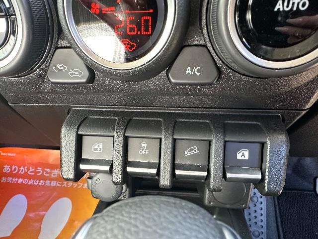 ジムニー ＸＣ　４ＷＤ　ＥＴＣ　安全運転支援システム　純正９インチナビ　純正スターター　スペアタイヤカバー（24枚目）