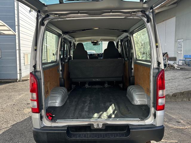 ハイエースバン ロングDX 2WD ガソリン バックカメラ キーレス 純正ナビTV トヨタセーフティセンス パワステ 両側スライドドア(3枚目)