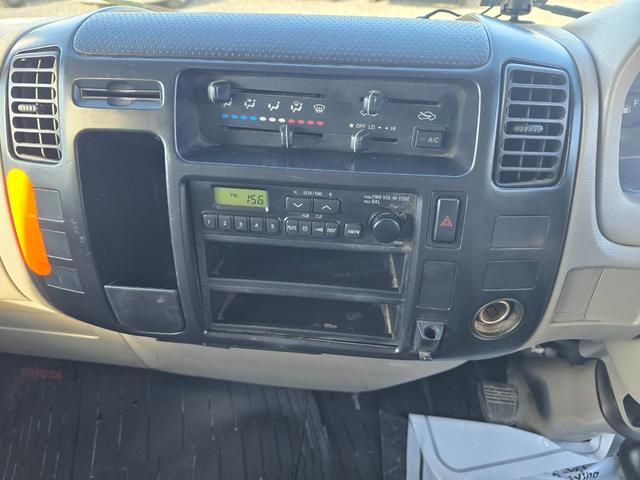 ダイナトラック Wキャブフルジャストロー都内登録可能(30枚目)